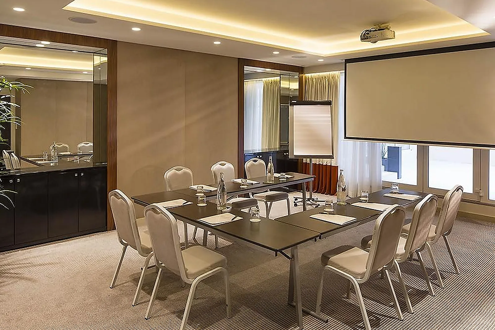 Lieux événementiels, HÔTEL M PARIS