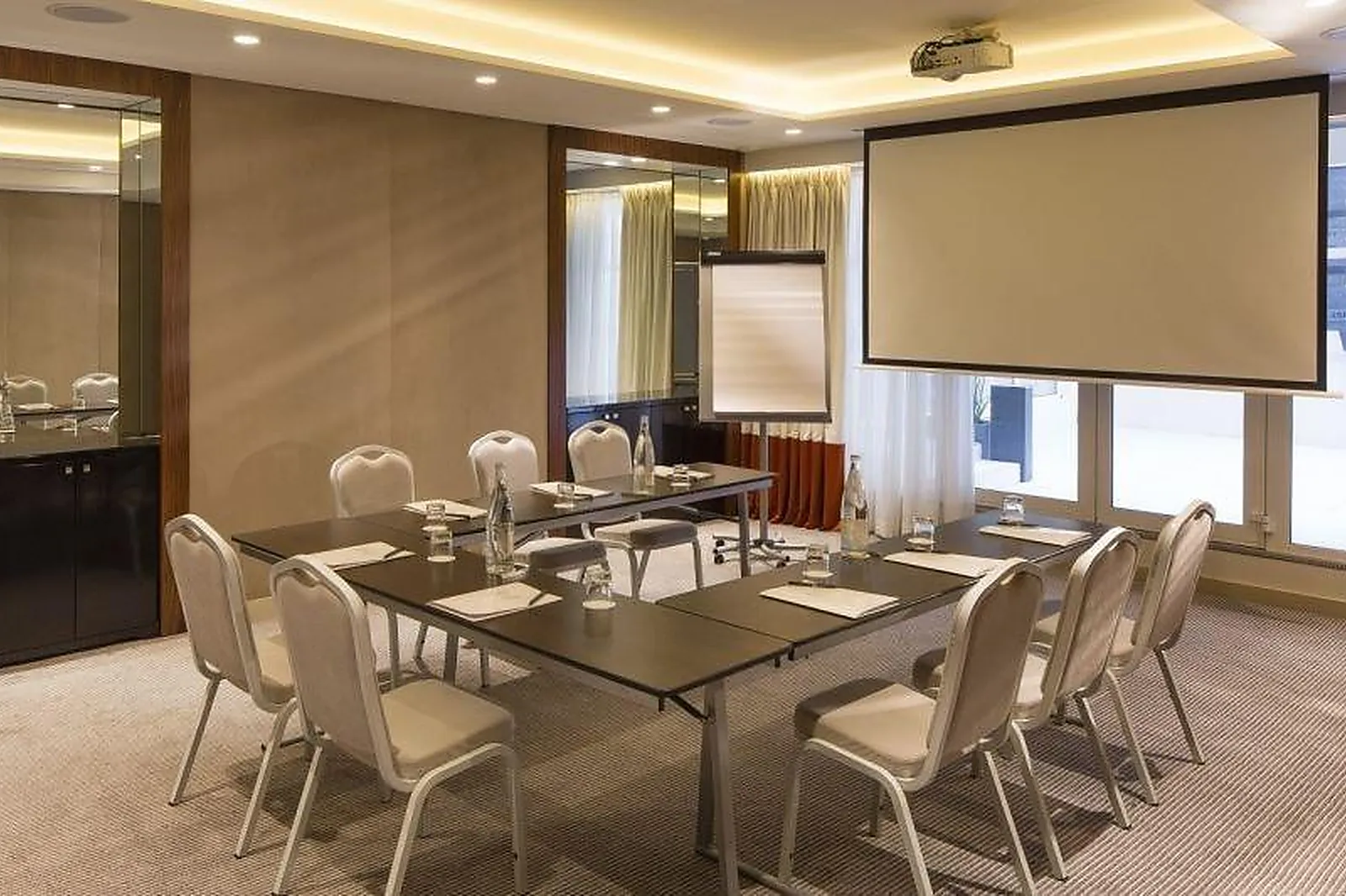 Lieux événementiels, HÔTEL M PARIS