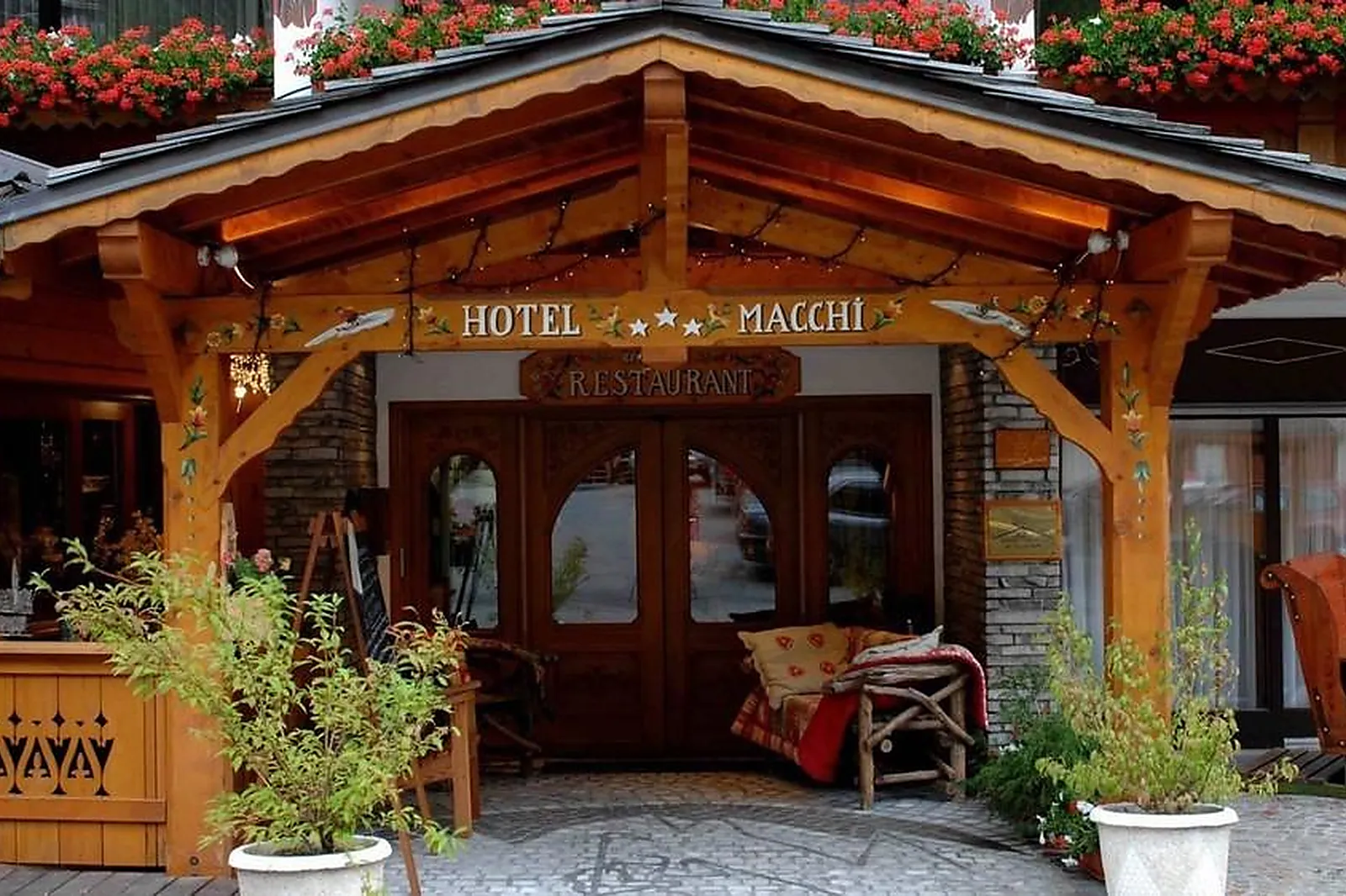 Lieux événementiels, HOTEL MACCHI
