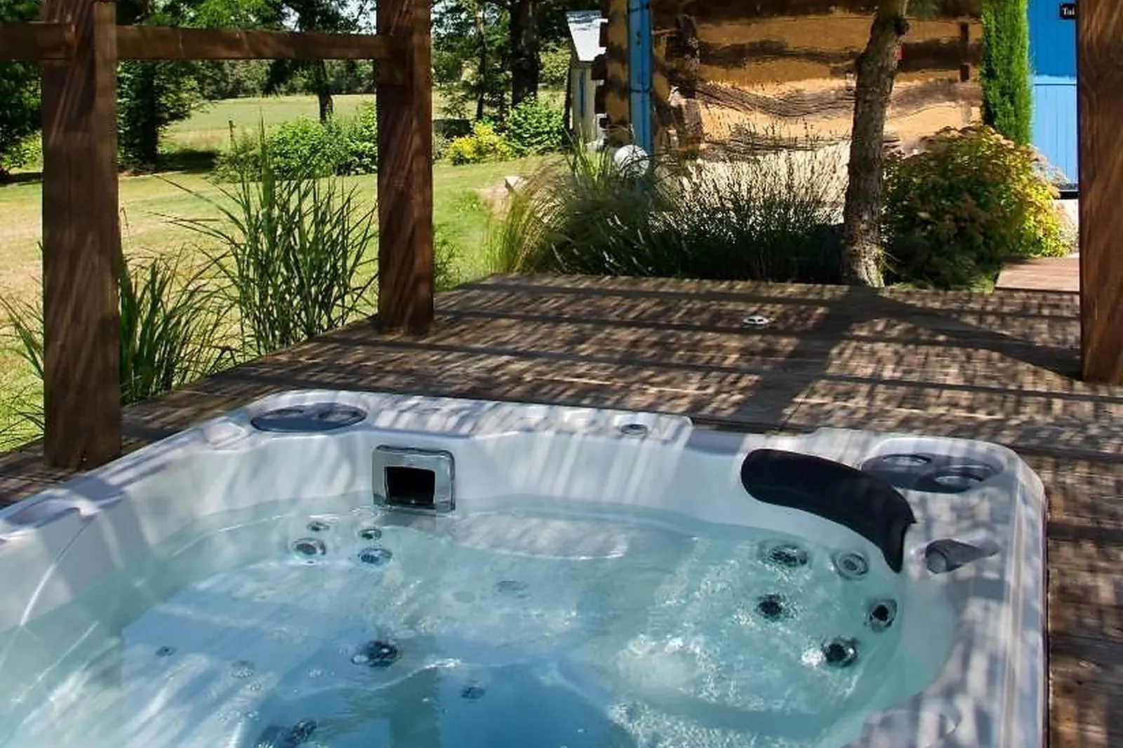 Lieux événementiels, HÔTEL MAISON DU LAC