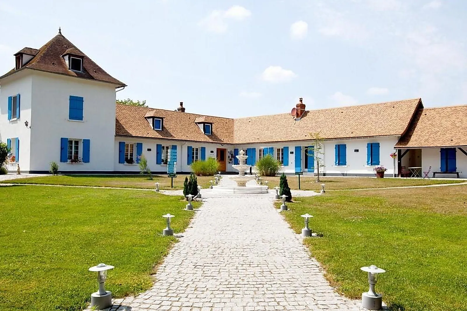 Lieux événementiels, HÔTEL MAISON DU LAC