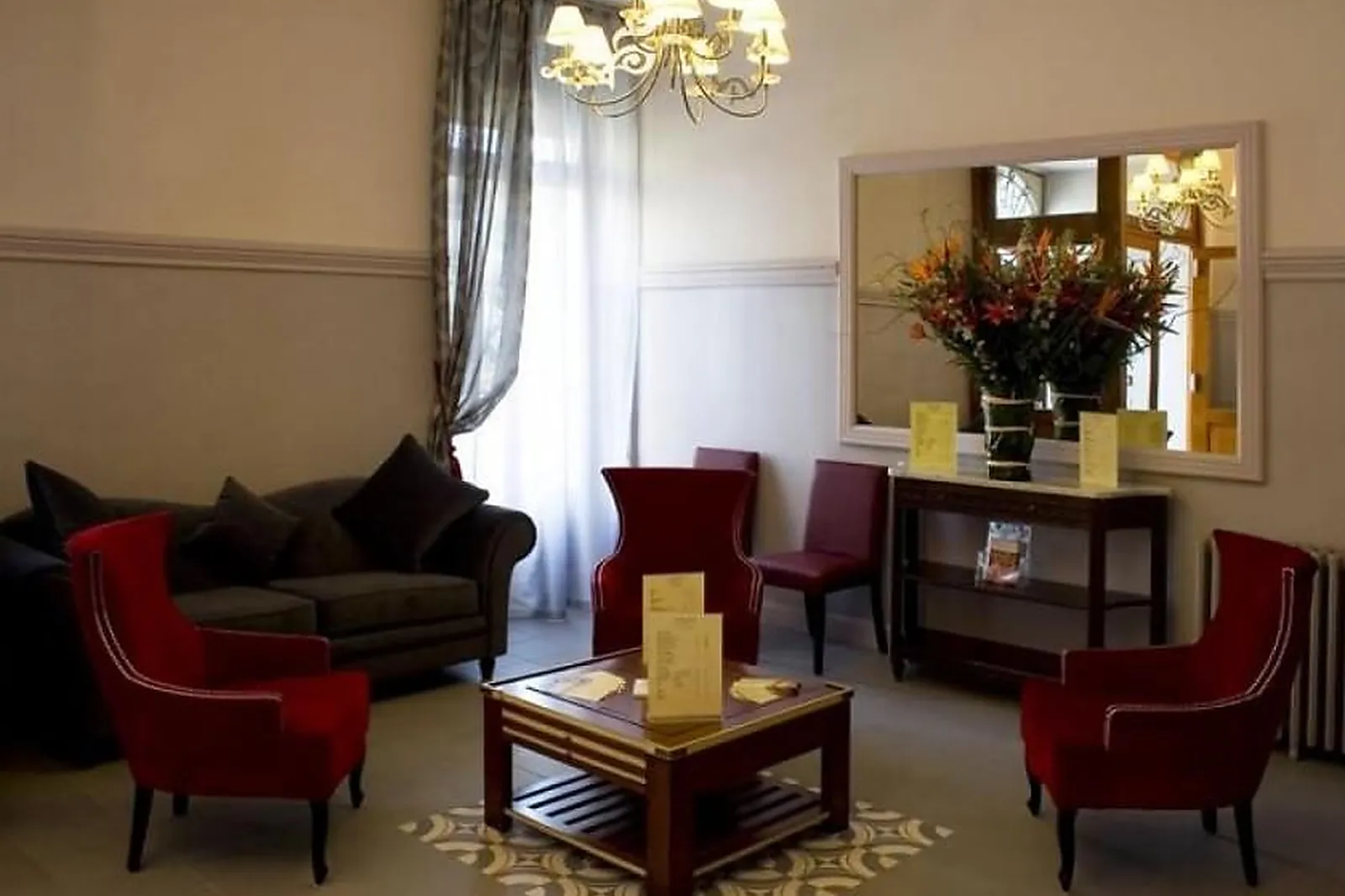 Lieux événementiels, HÔTEL MAJESTIC