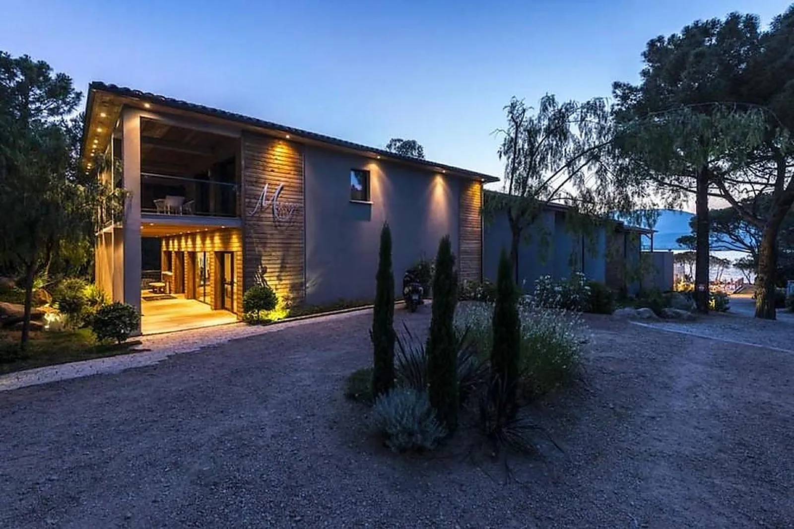 Lieux événementiels, HÔTEL MARIOSA