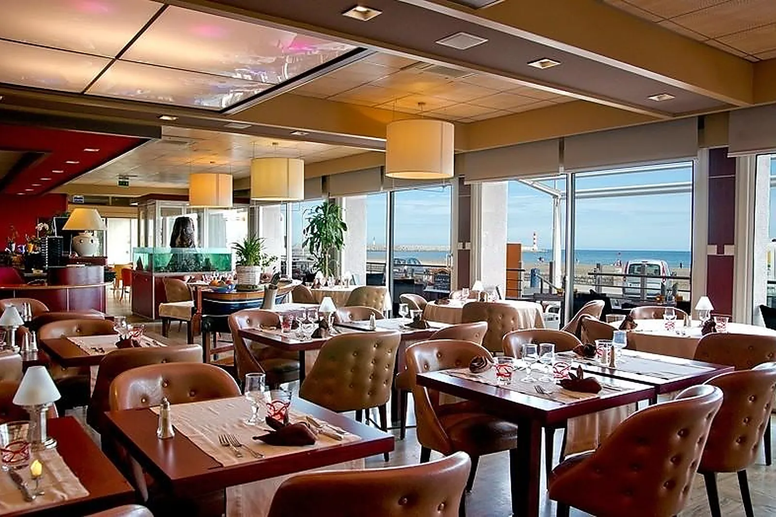 Lieux événementiels, HÔTEL MÉDITÉRRANÉE PORT-LA-NOUVELLE