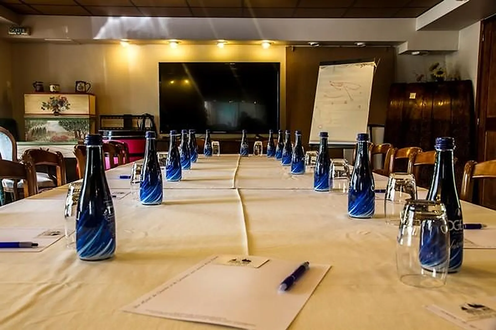 Lieux événementiels, HÔTEL MIR