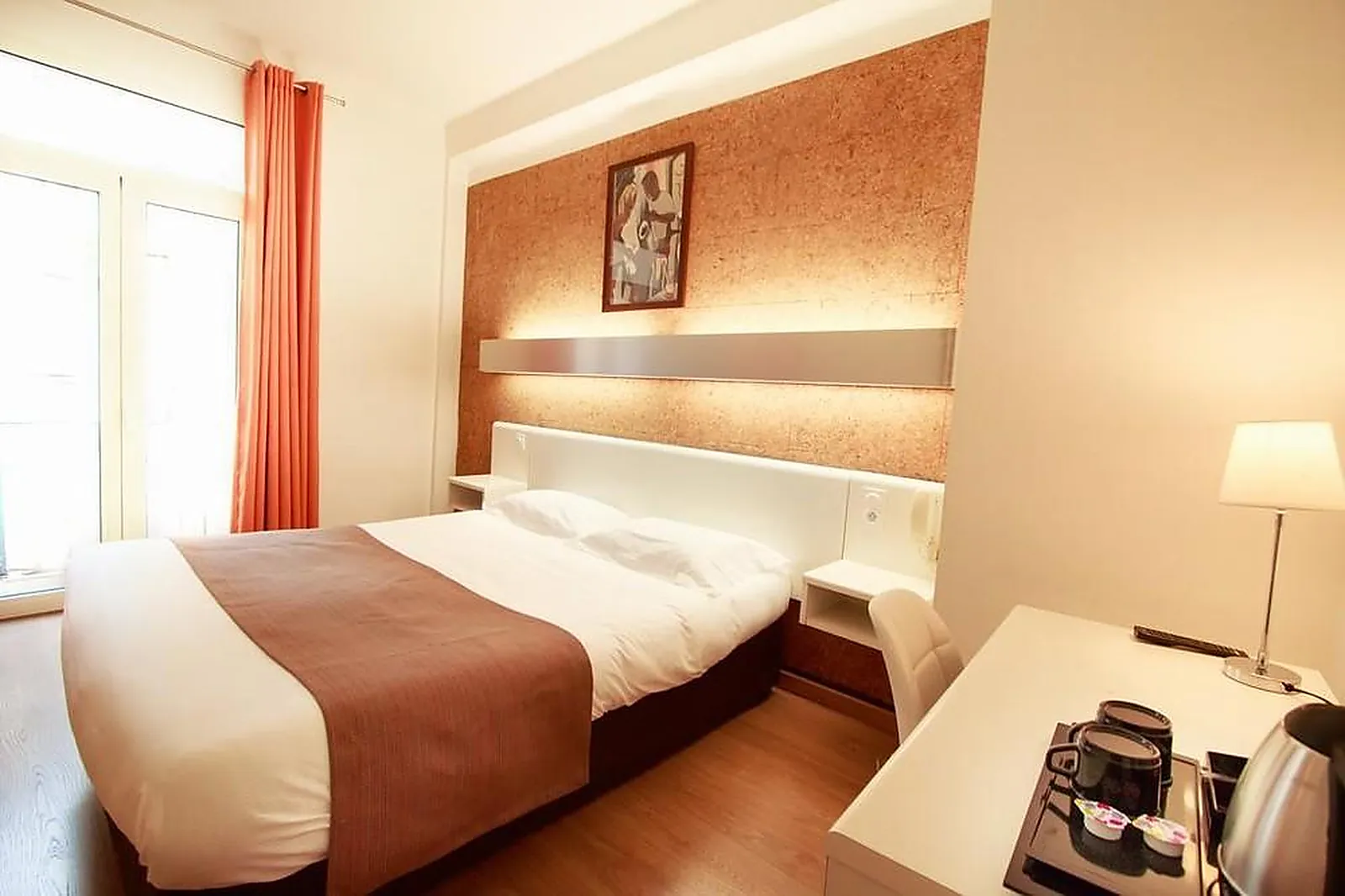 Lieux événementiels, HÔTEL MONDIAL