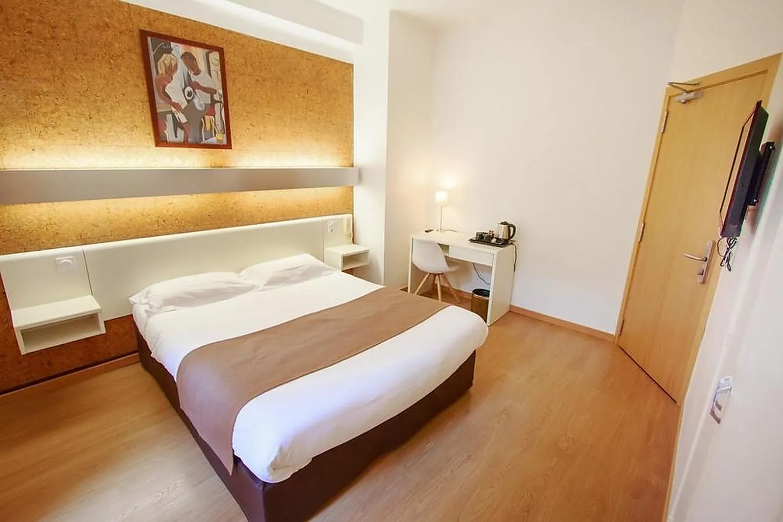 Lieux événementiels, HÔTEL MONDIAL