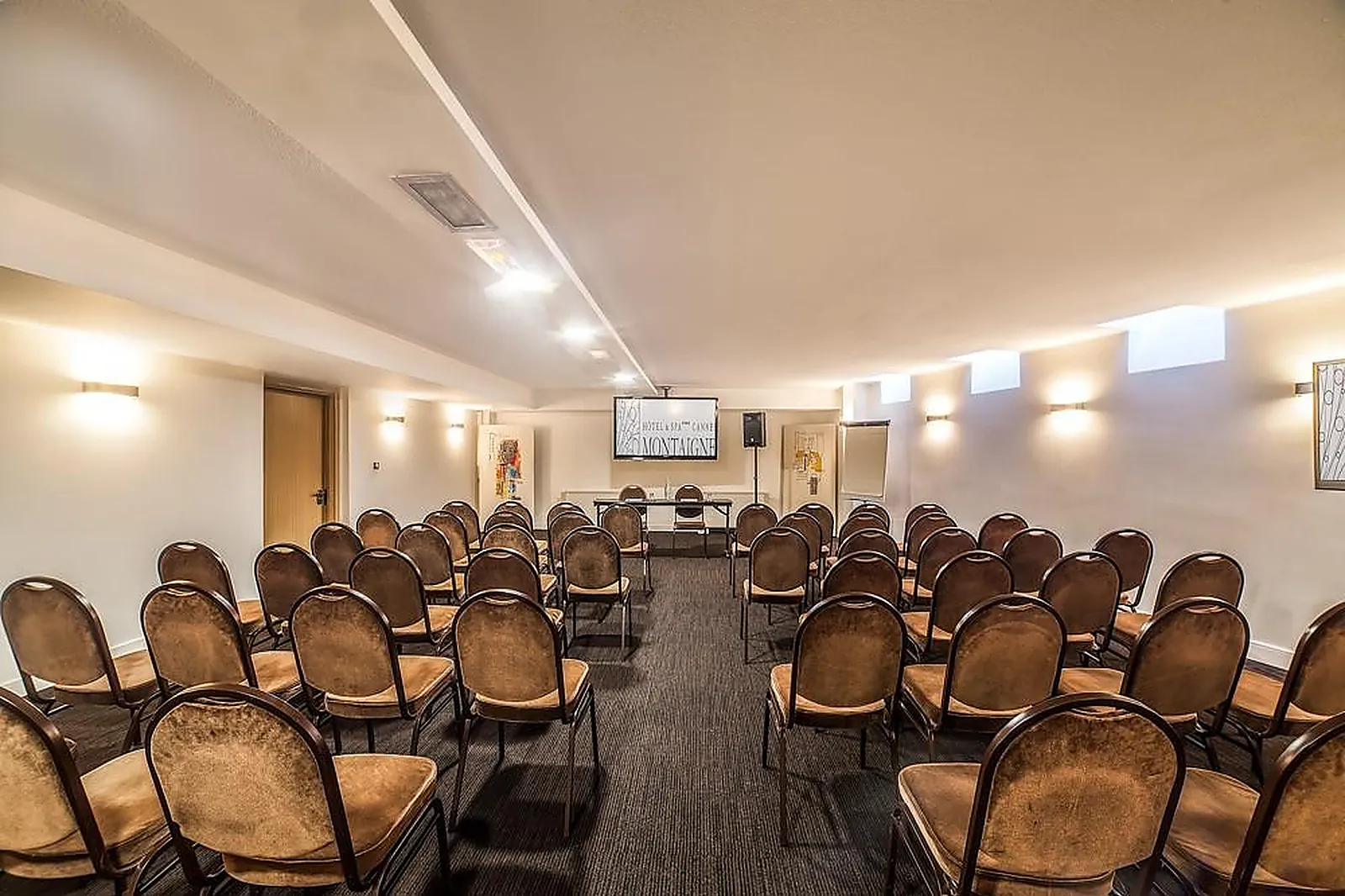 Lieux événementiels, HÔTEL MONTAIGNE  SPA