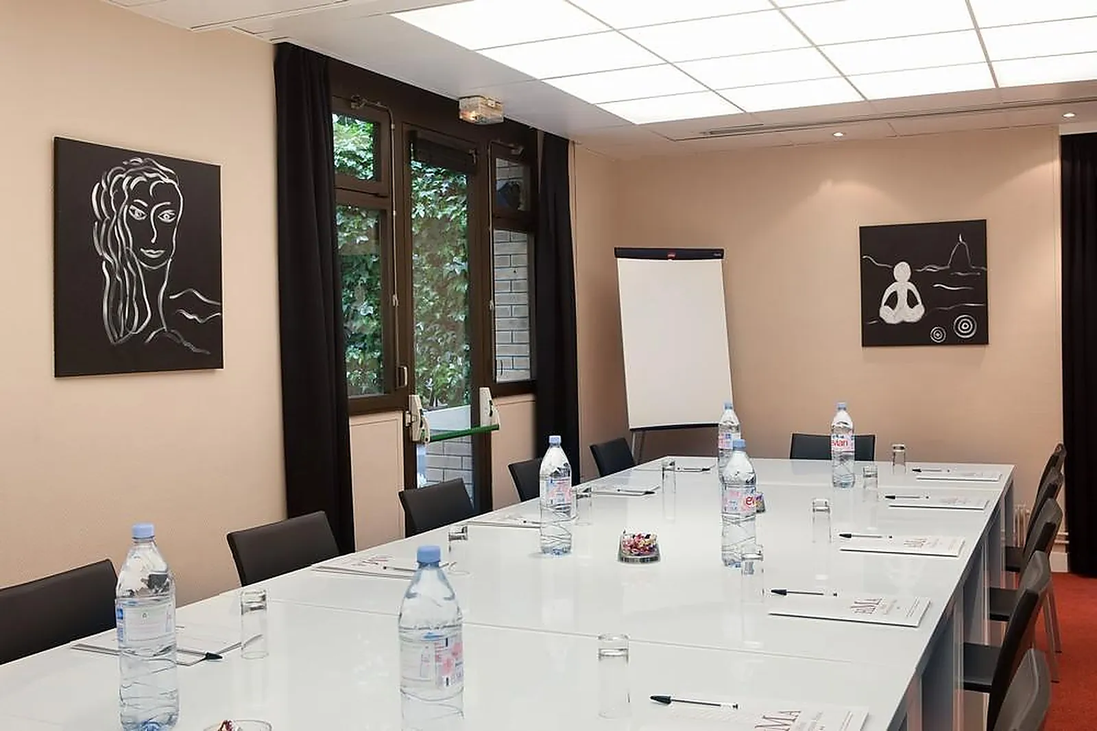 Lieux événementiels, HÔTEL MONTPARNASSE-ALESIA