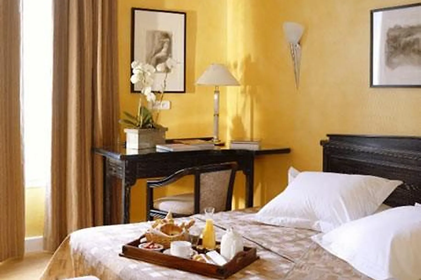 Lieux événementiels, HOTEL NAPOLEON