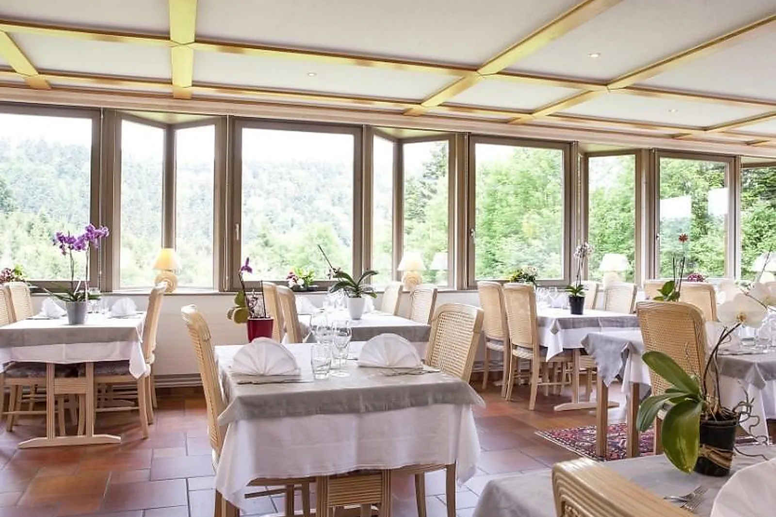 Lieux événementiels, HÔTEL NEUHAUSER