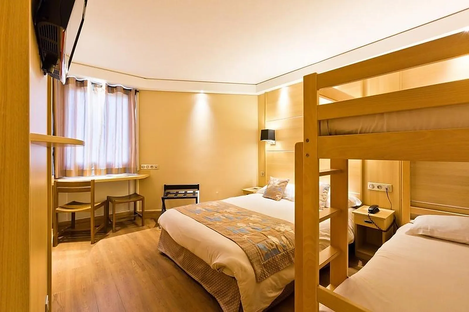 Lieux événementiels, HÔTEL NOVEL