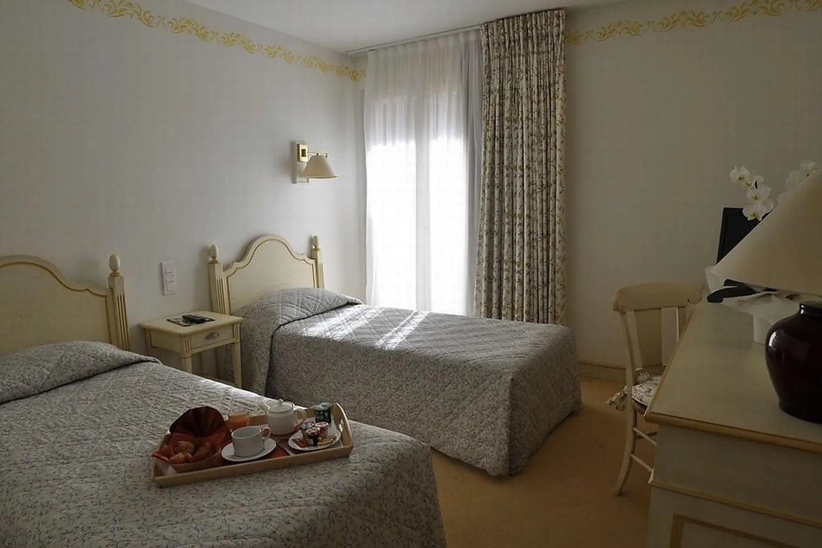 Lieux événementiels, HÔTEL OMEGA