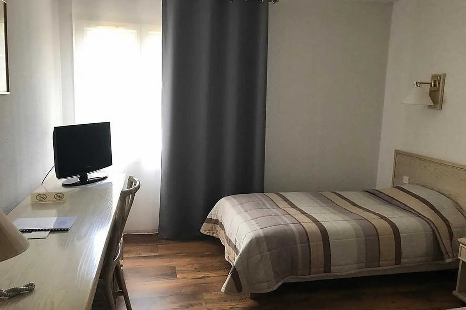 Lieux événementiels, HÔTEL OMEGA