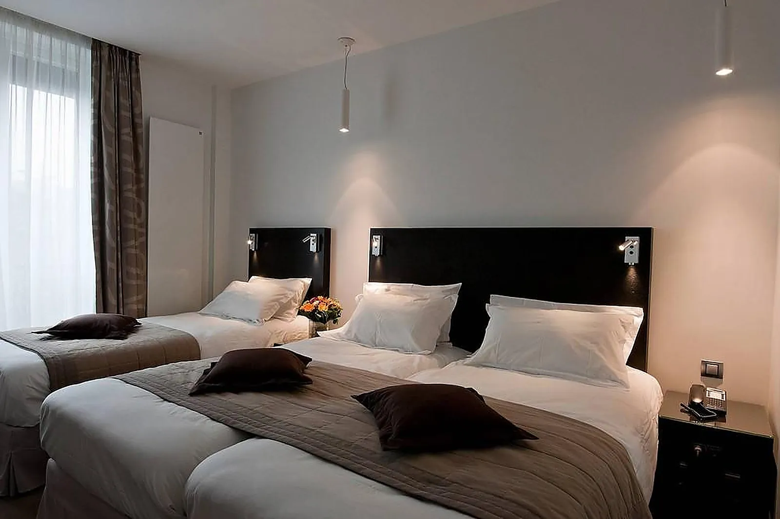 Lieux événementiels, HÔTEL ORPHÉE