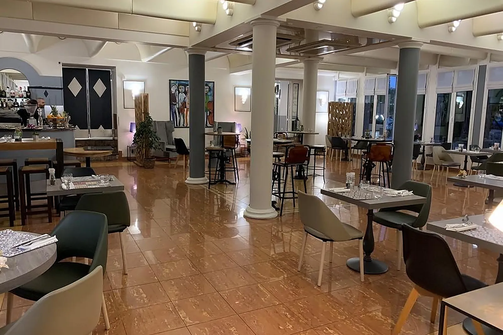 Lieux événementiels, HOTEL OSTELLA