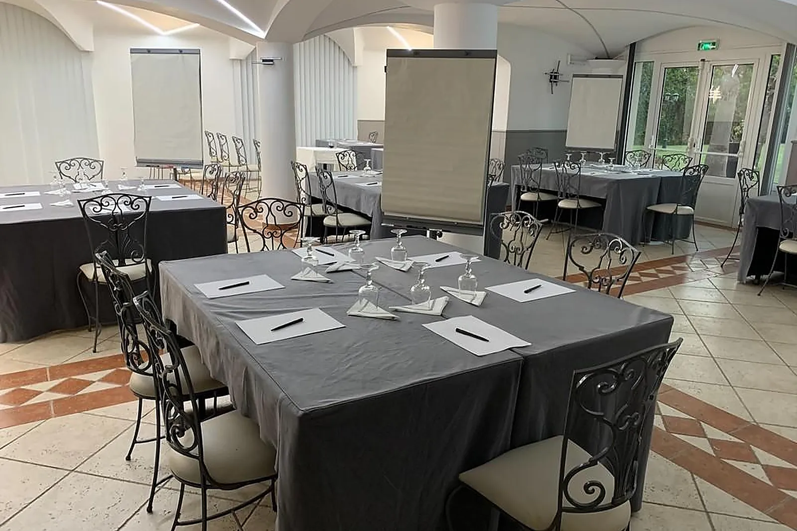 Lieux événementiels, HOTEL OSTELLA