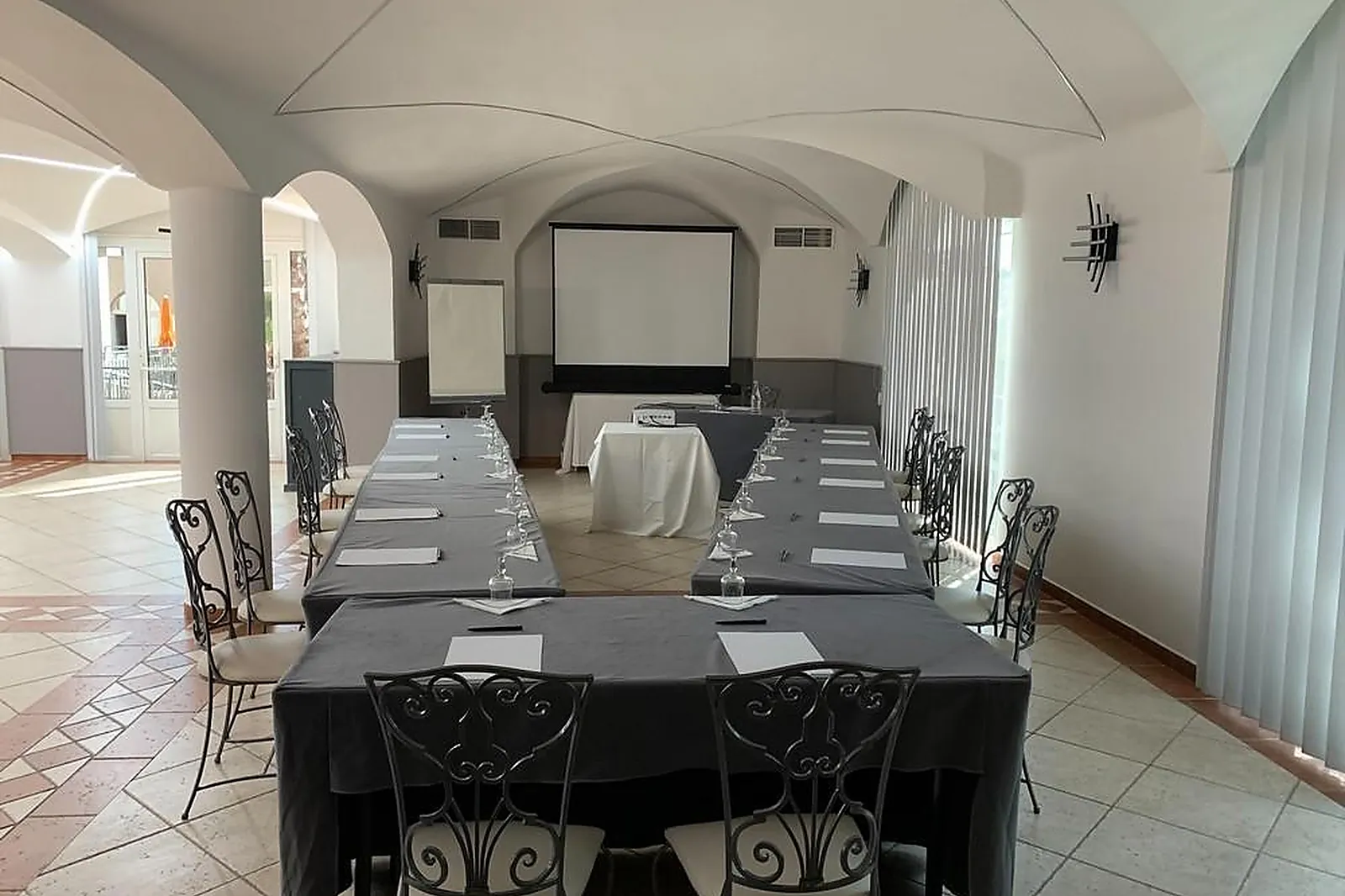 Lieux événementiels, HOTEL OSTELLA