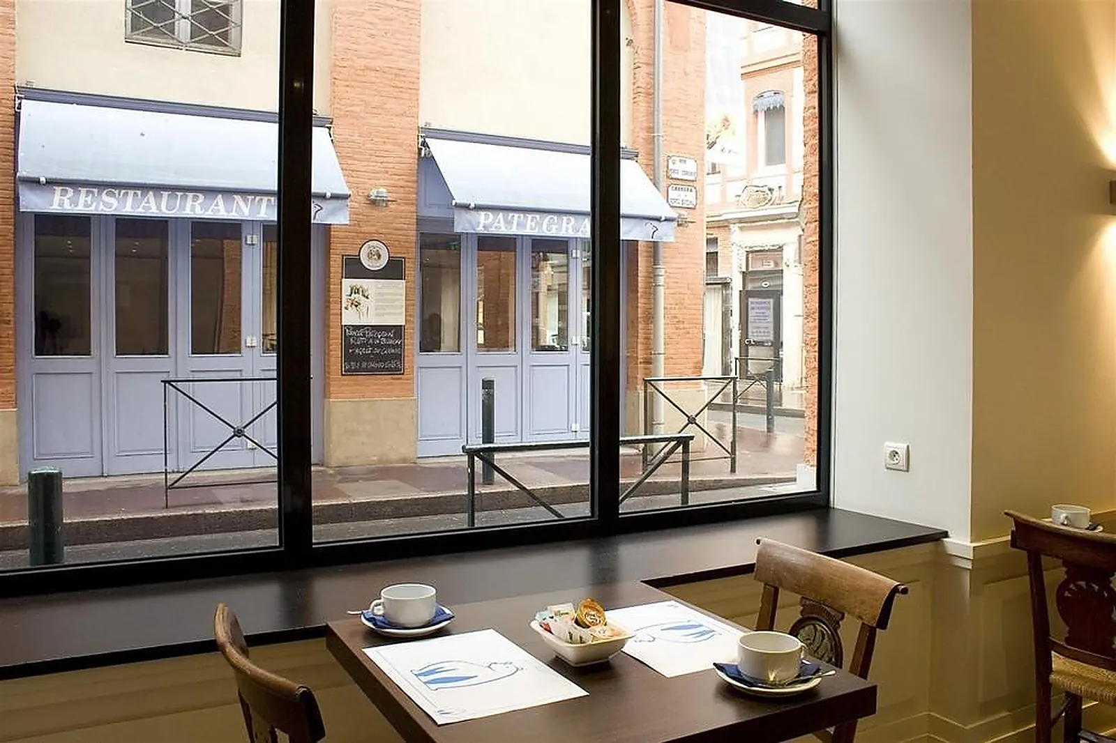 Lieux événementiels, HÔTEL OURS BLANC CENTRE