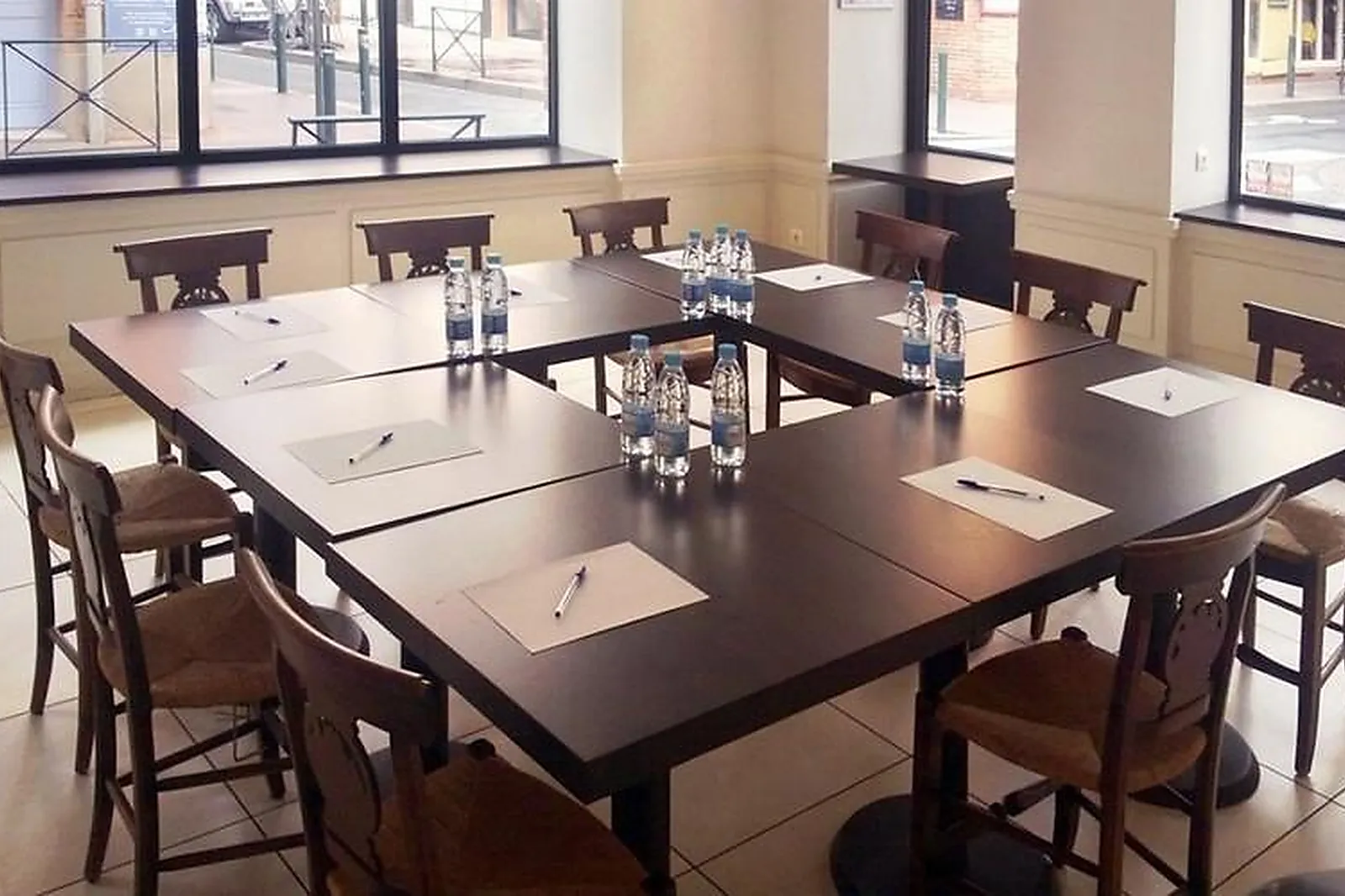 Lieux événementiels, HÔTEL OURS BLANC CENTRE