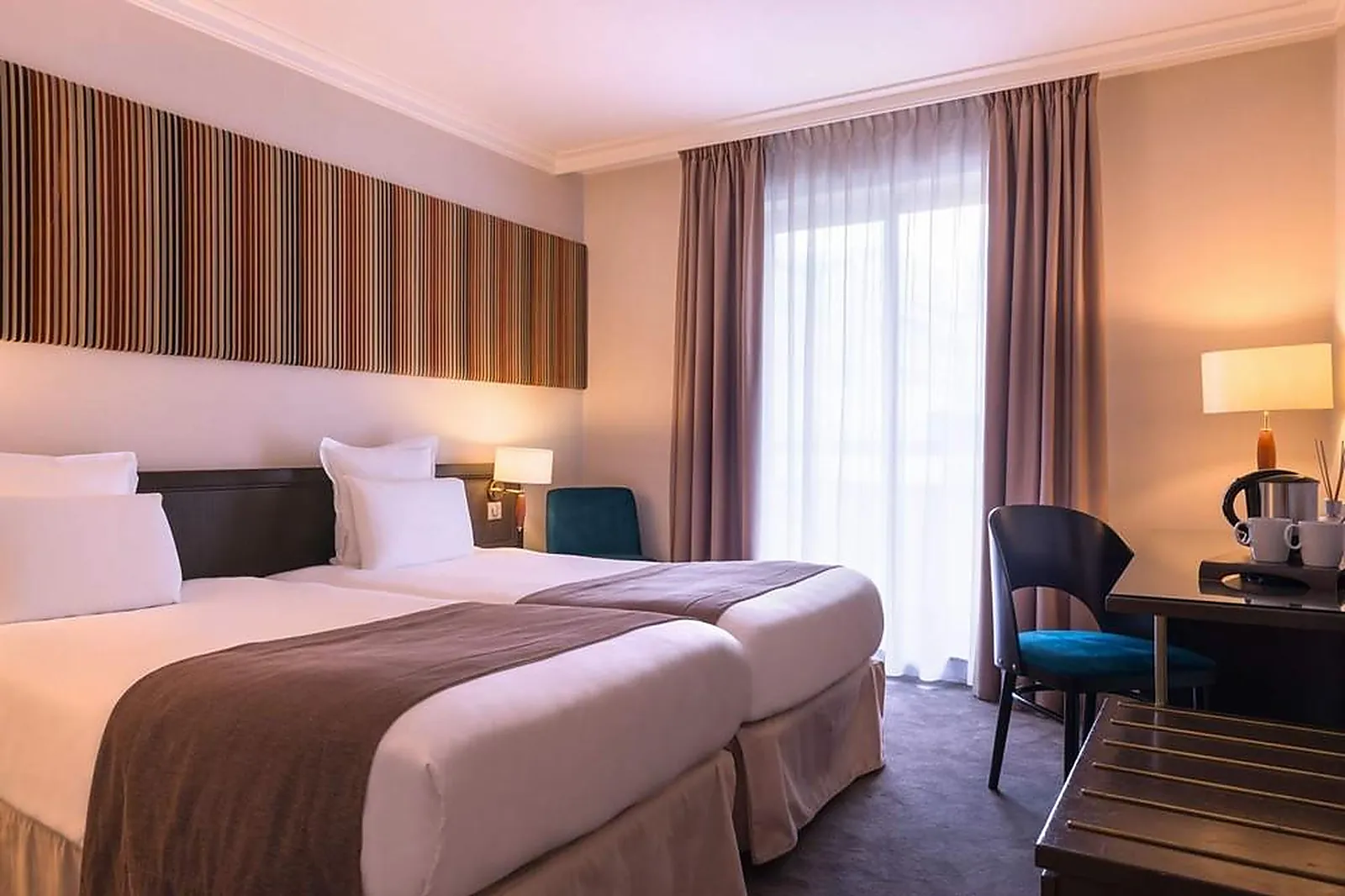 Lieux événementiels, HÔTEL PARIS BOULOGNE