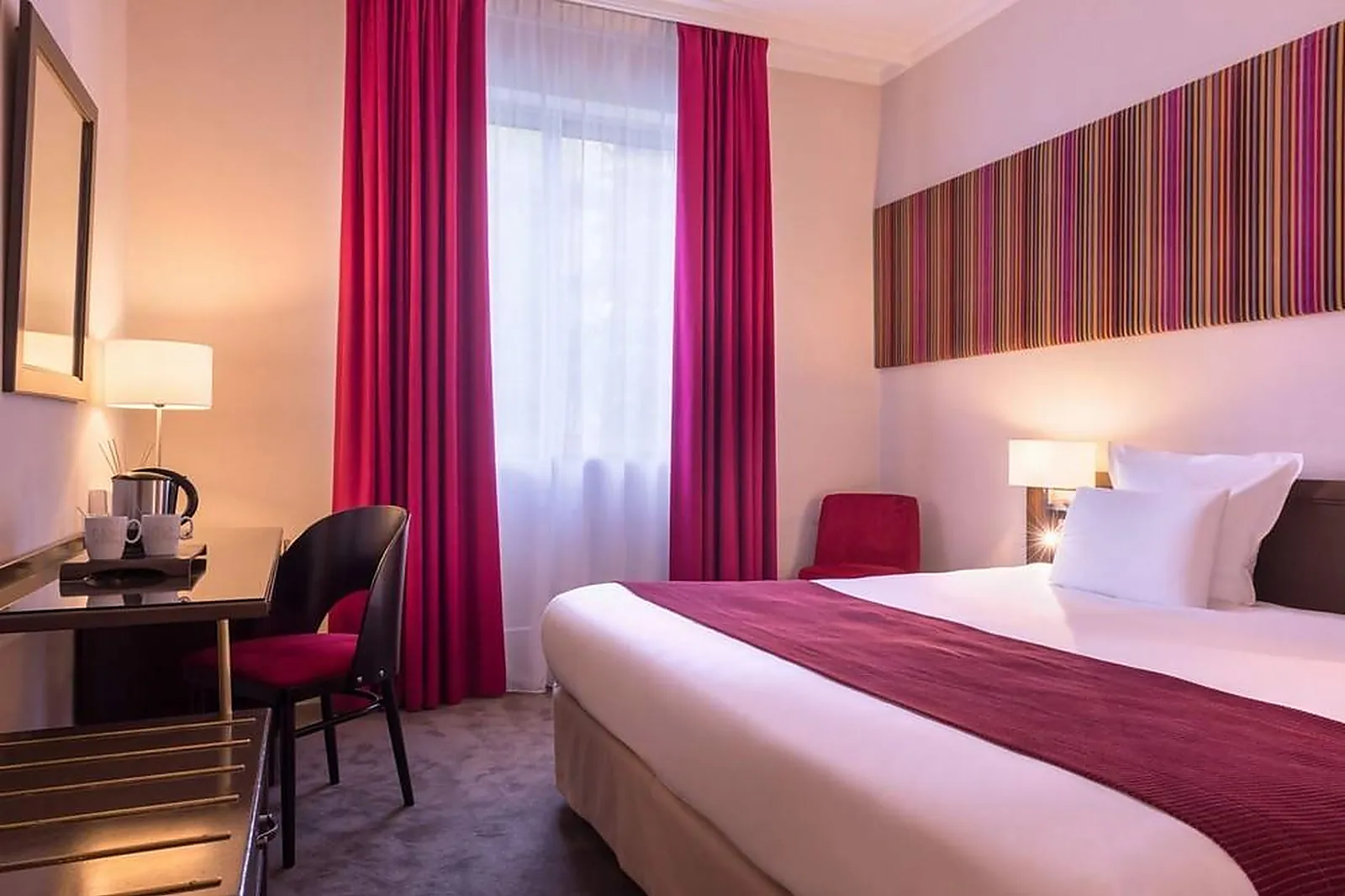 Lieux événementiels, HÔTEL PARIS BOULOGNE