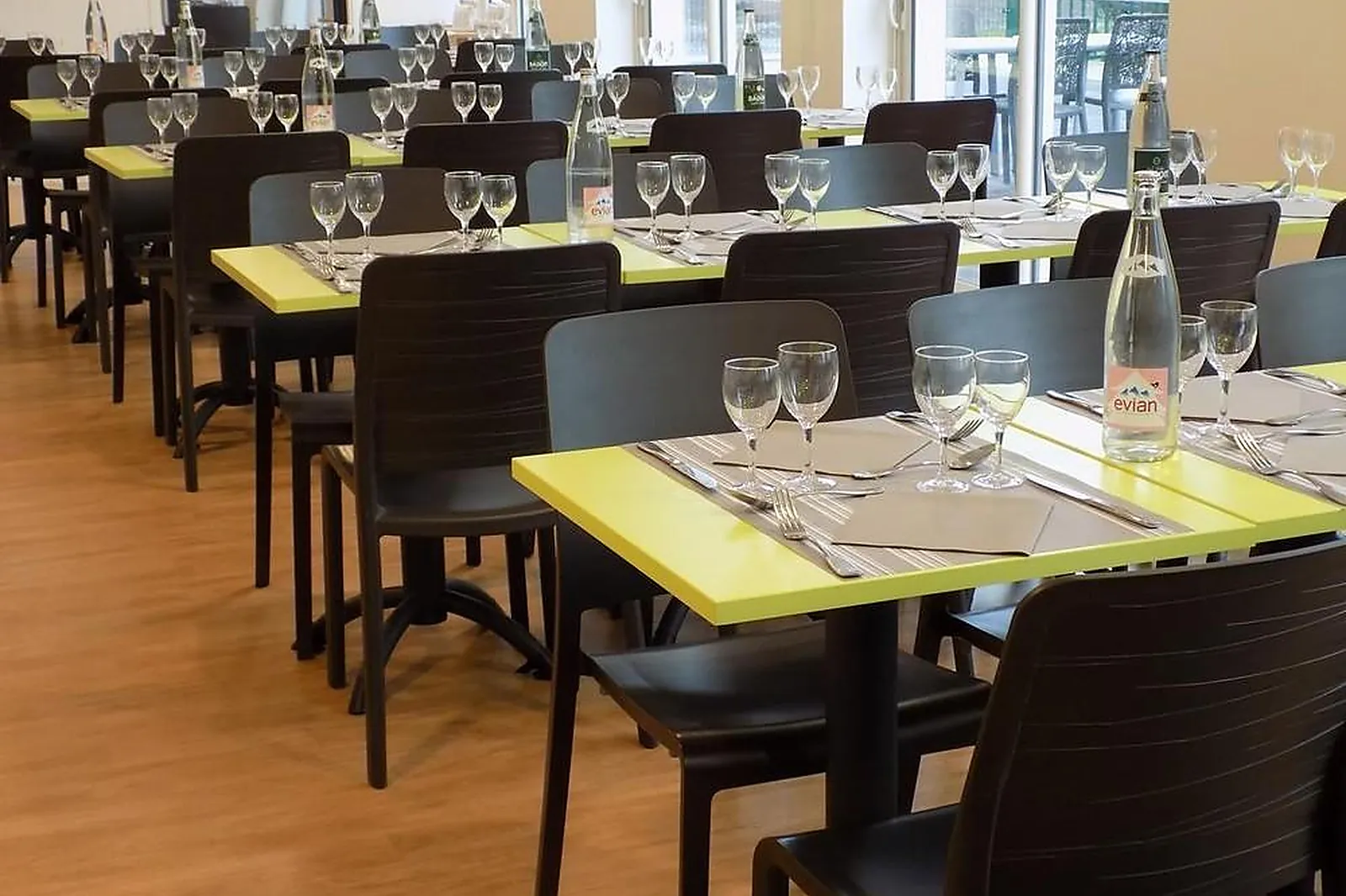 Lieux événementiels, HÔTEL PARIS SAINT-OUEN