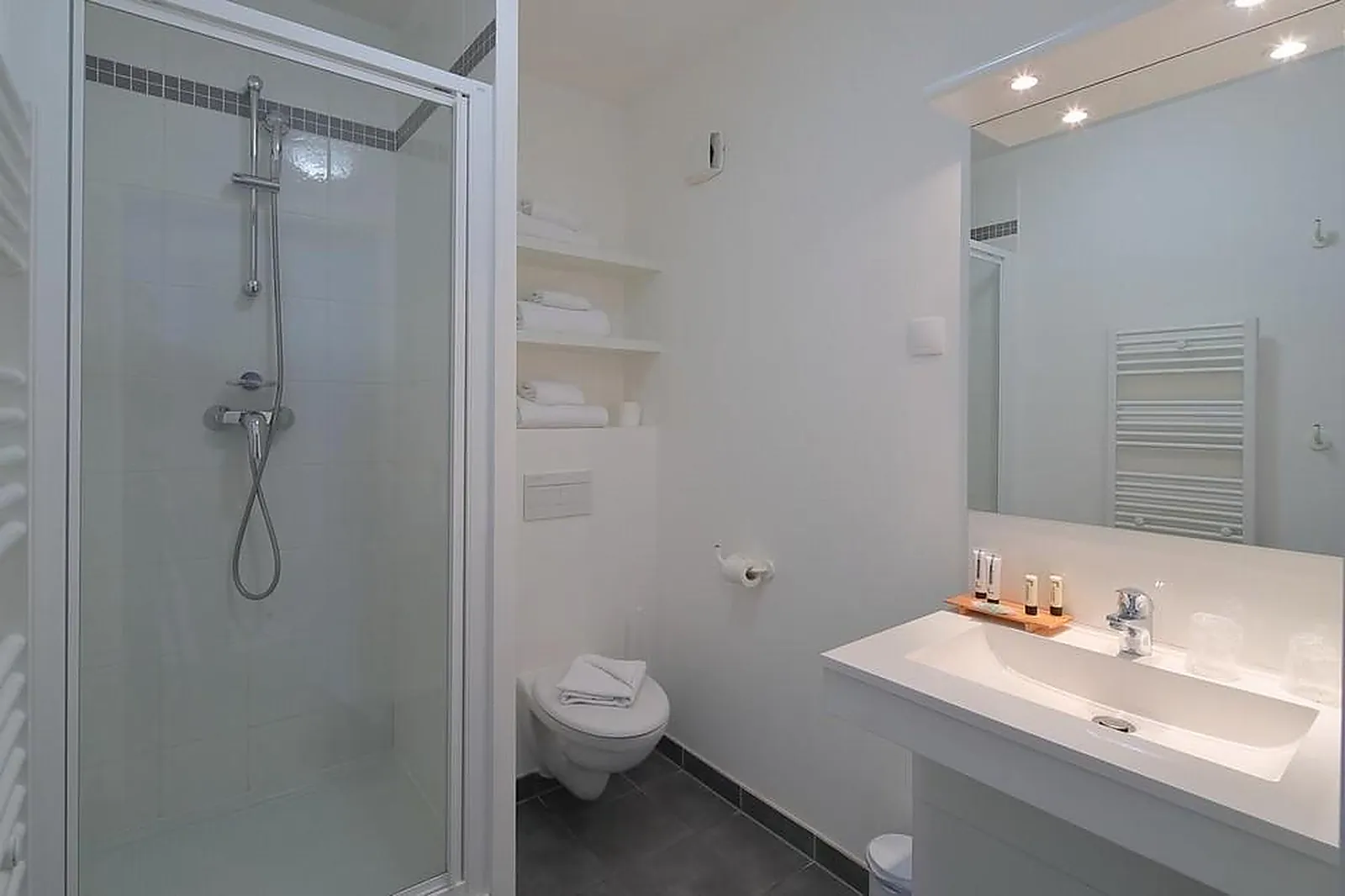 Lieux événementiels, HÔTEL PARIS SAINT-OUEN