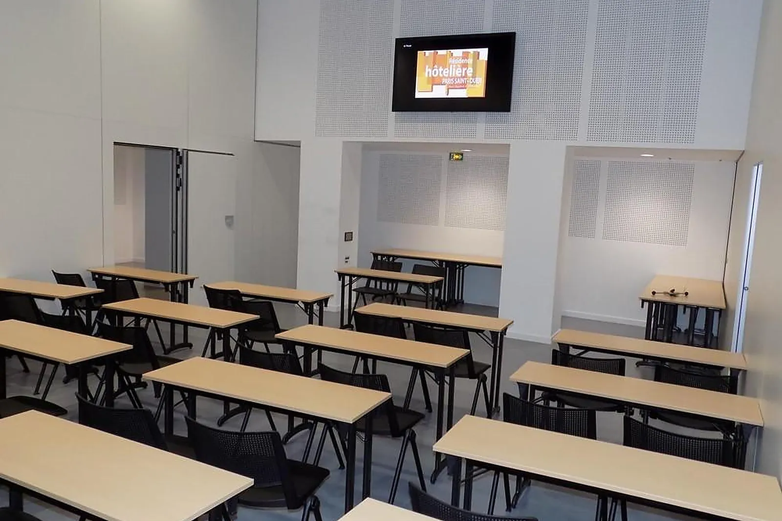 Lieux événementiels, HÔTEL PARIS SAINT-OUEN