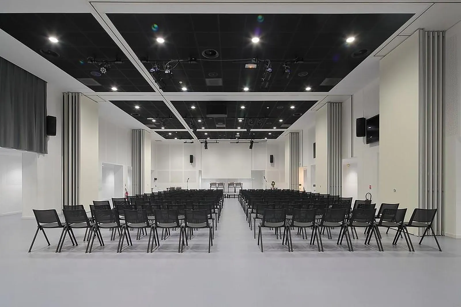 Lieux événementiels, HÔTEL PARIS SAINT-OUEN