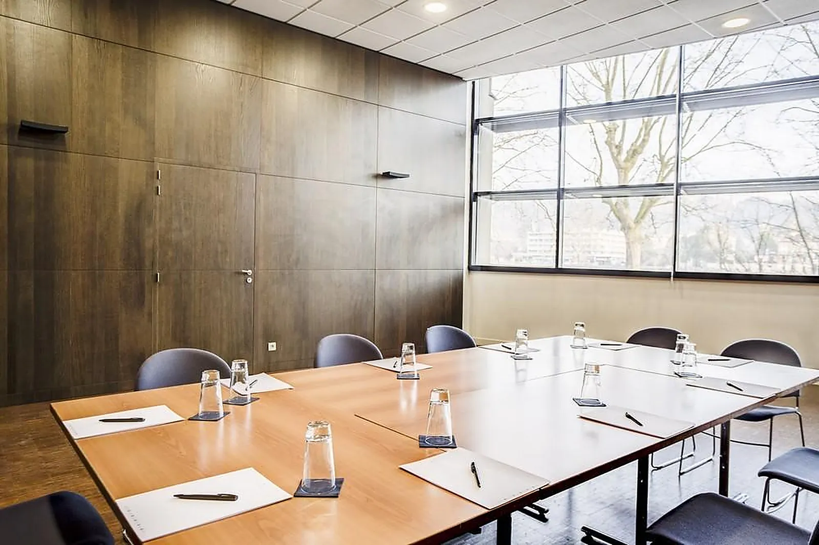 Lieux événementiels, HÔTEL PARKSAÔNE