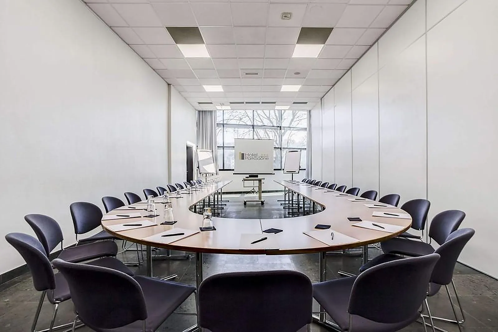 Lieux événementiels, HÔTEL PARKSAÔNE