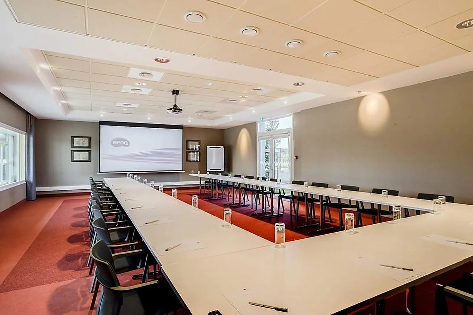 Lieux événementiels, HÔTEL PARKEST