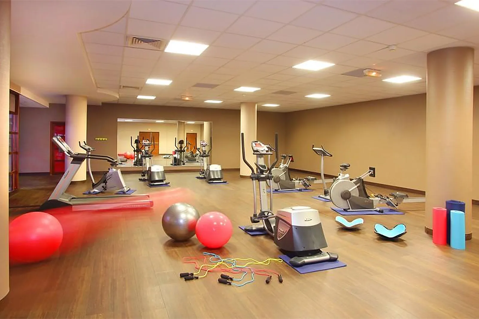 Lieux événementiels, HÔTEL PLAZA - SITE DU FUTUROSCOPE