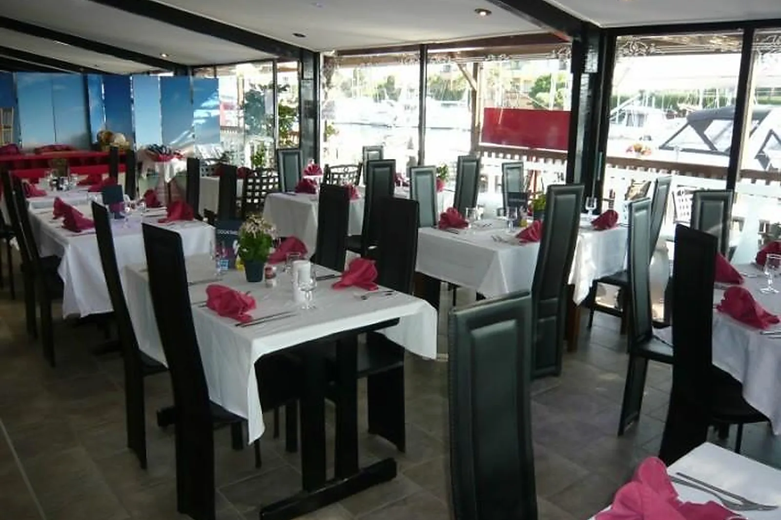 Lieux événementiels, HÔTEL PORT BEACH