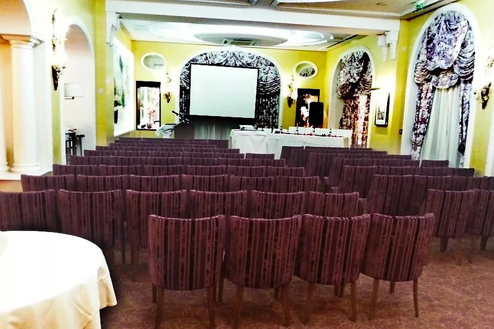 Lieux événementiels, HÔTEL PRINCESSE FLORE