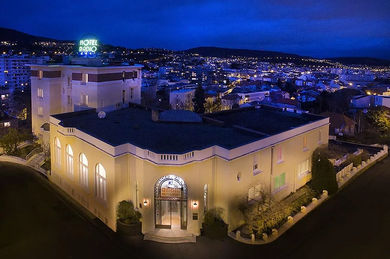 Lieux événementiels, HÔTEL RADIO