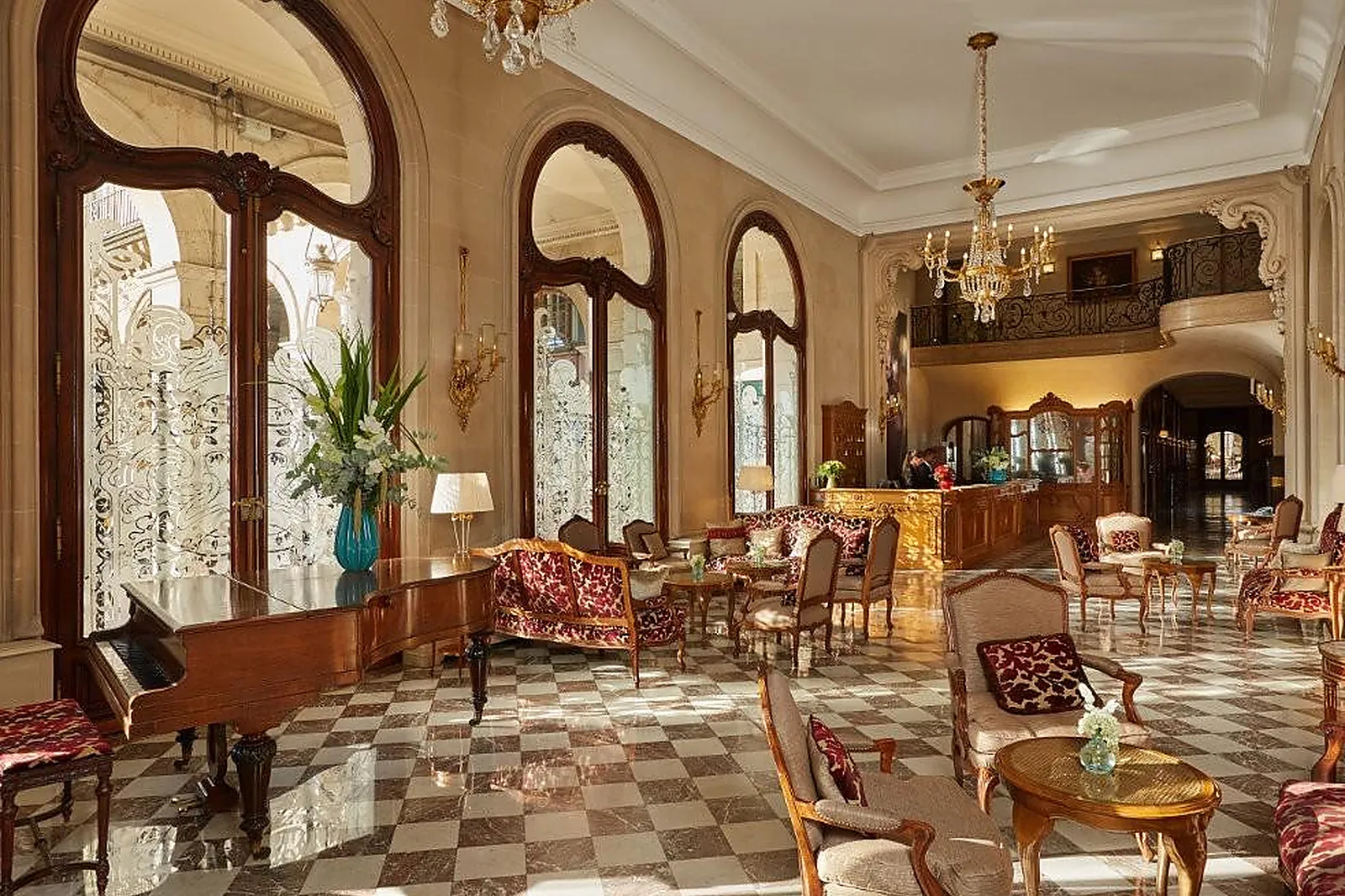 Lieux événementiels, HOTEL REGINA LOUVRE