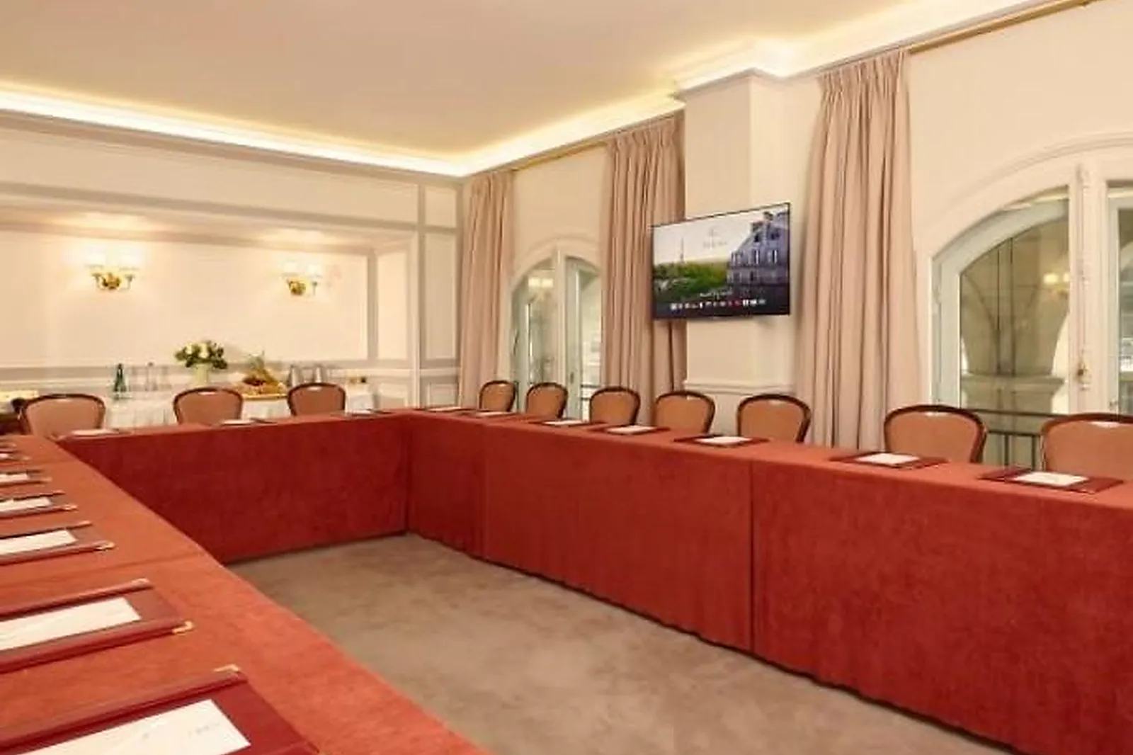 Lieux événementiels, HOTEL REGINA LOUVRE