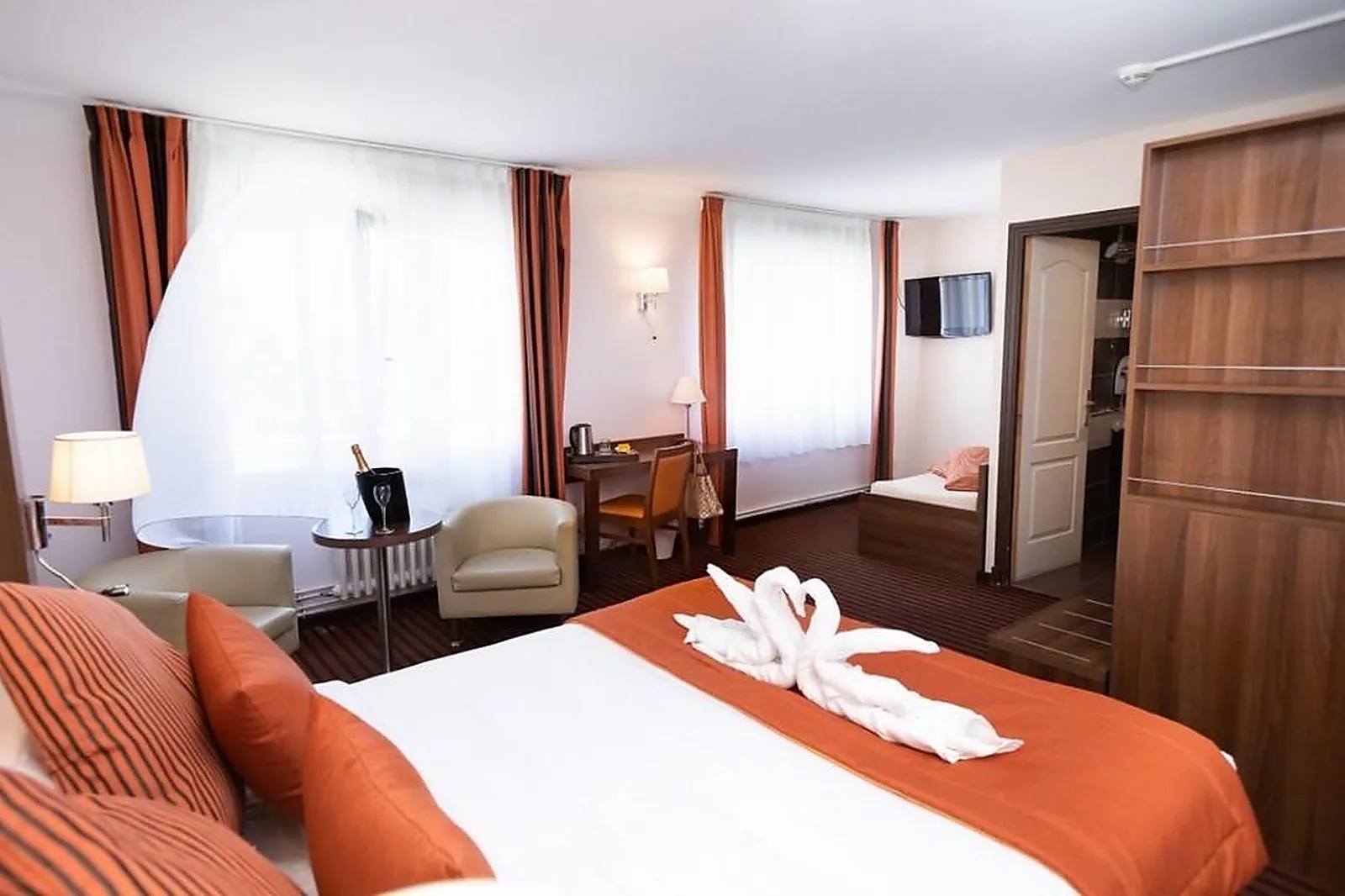 Lieux événementiels, HOTEL REGINA ET SPA