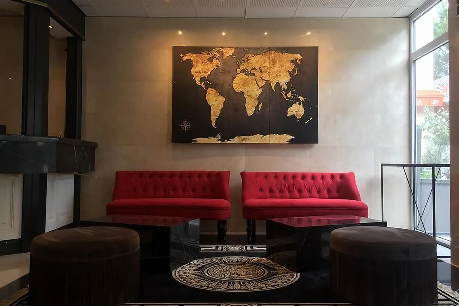 Lieux événementiels, HÔTEL RÉSIDENCE LE TRIANON