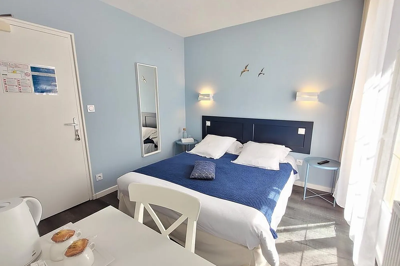 Lieux événementiels, HÔTEL RESTAURANT BAR LE GRAND LARGE