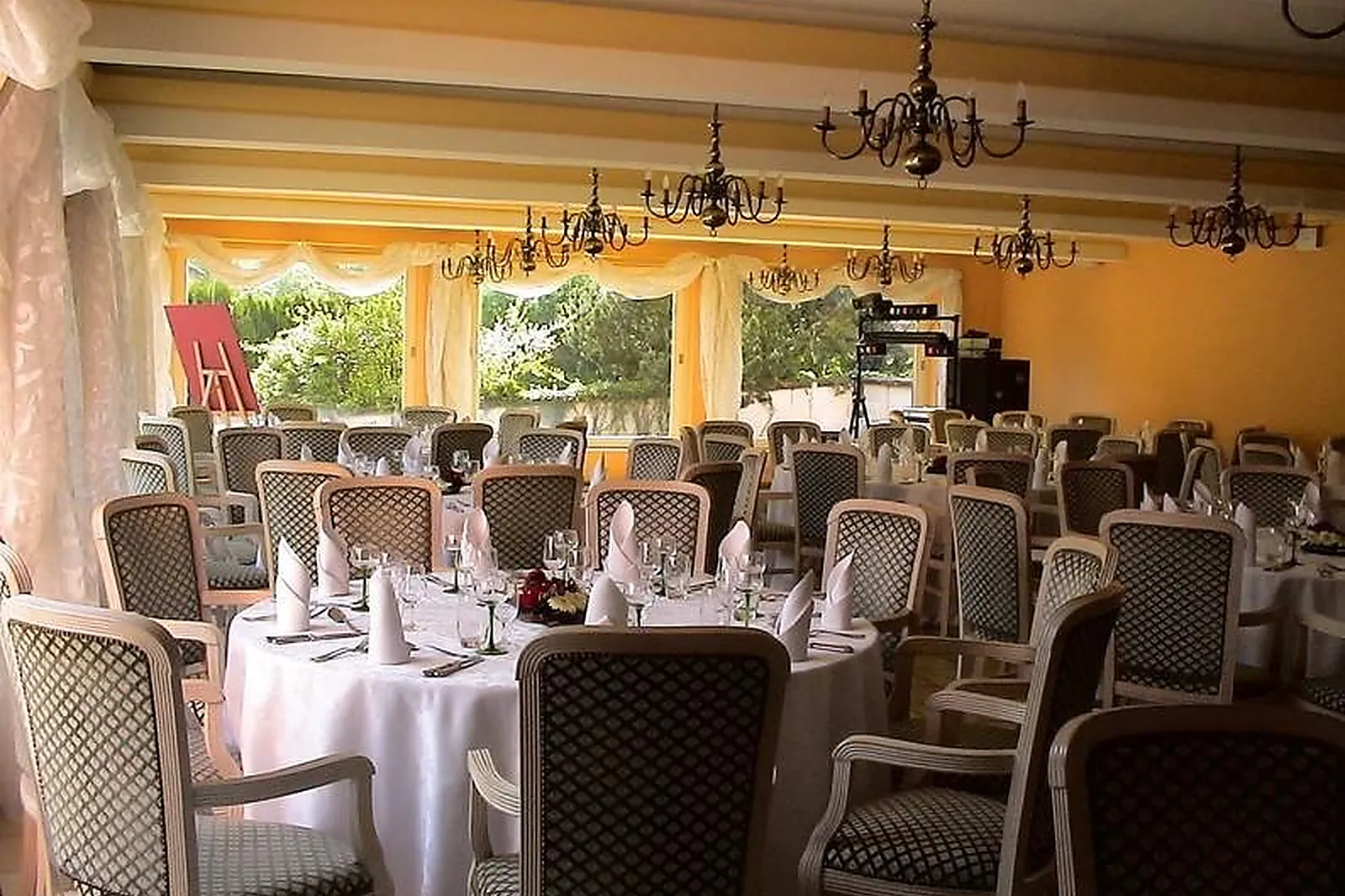 Lieux événementiels, HOTEL RESTAURANT DES VOSGES