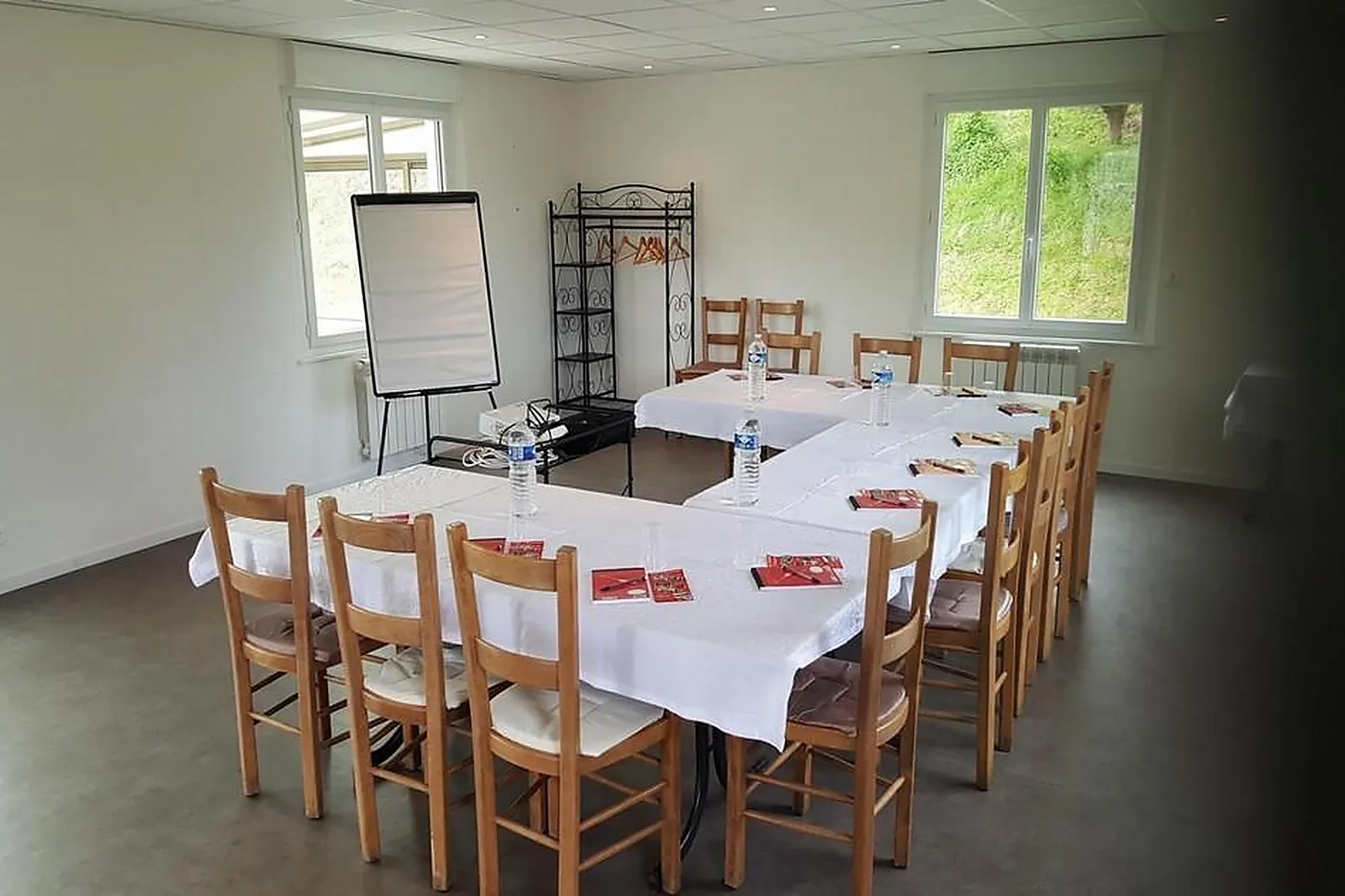 Lieux événementiels, HÔTEL RESTAURANT EOLIENNE