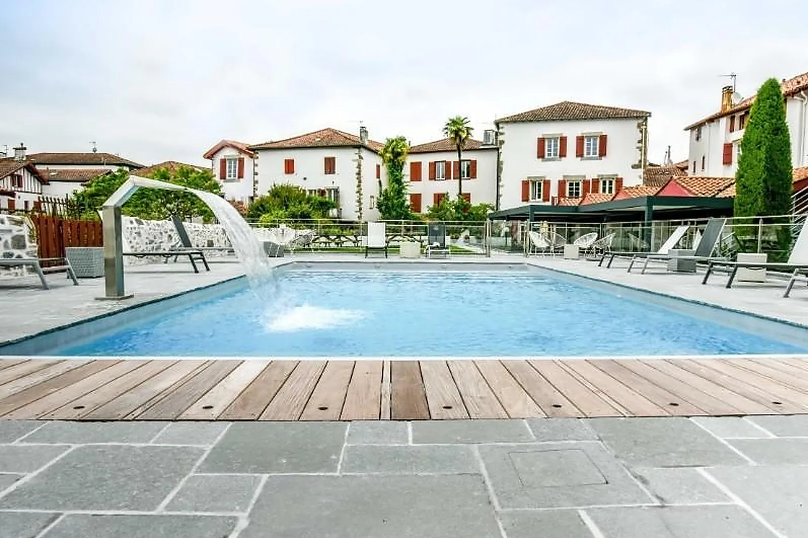 Lieux événementiels, HÔTEL RESTAURANT EUZKADI