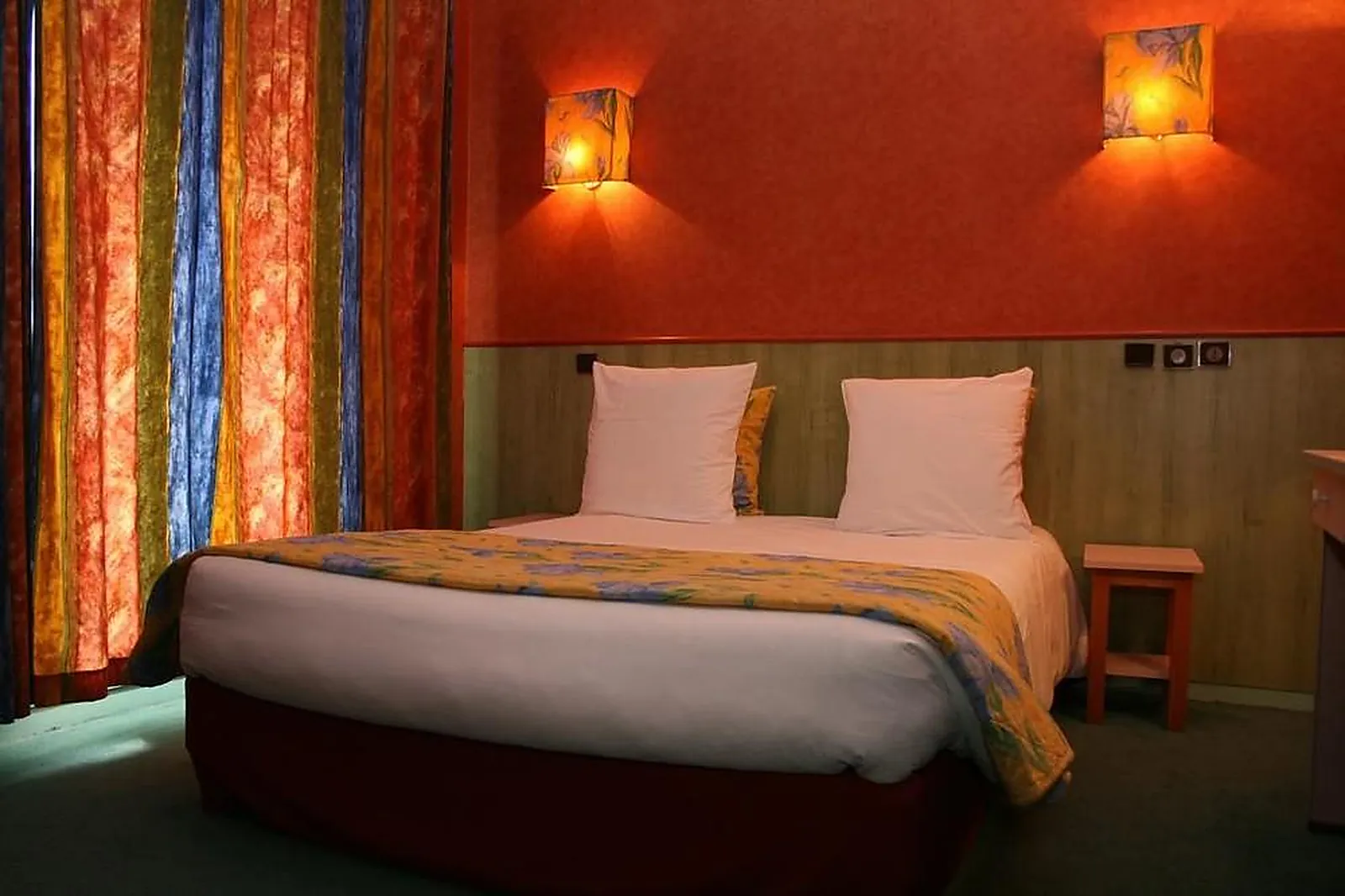 Lieux événementiels, HÔTEL RESTAURANT FLORIMONT