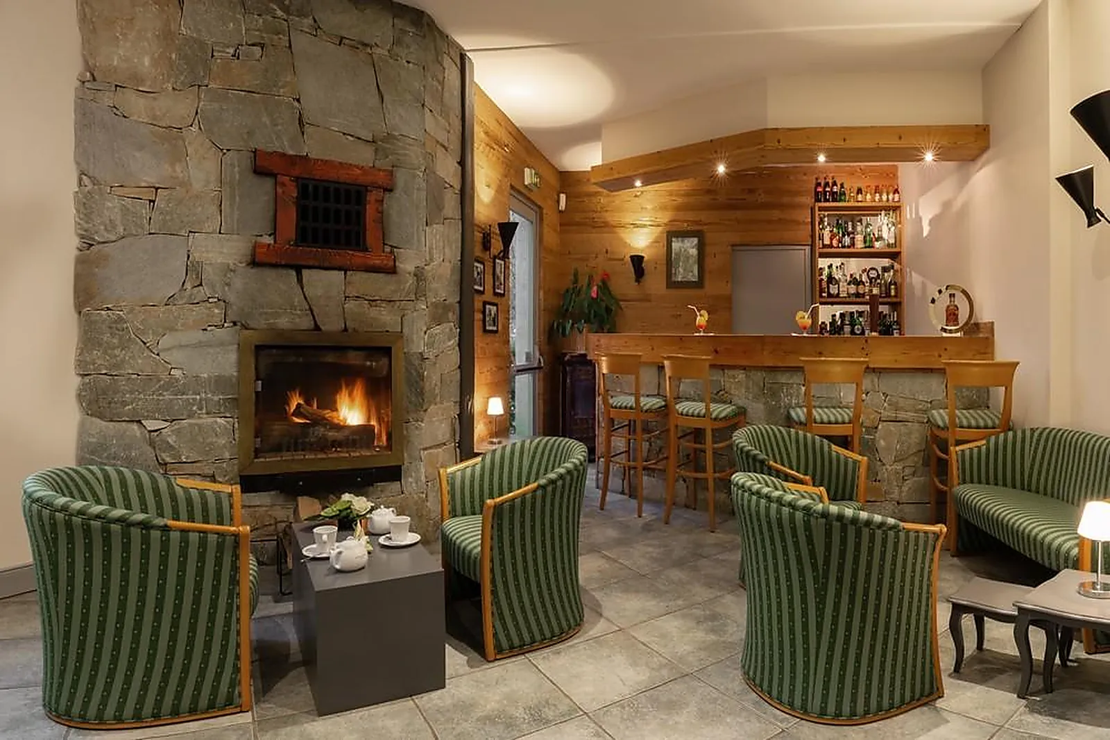 Lieux événementiels, HÔTEL RESTAURANT FLORIMONT