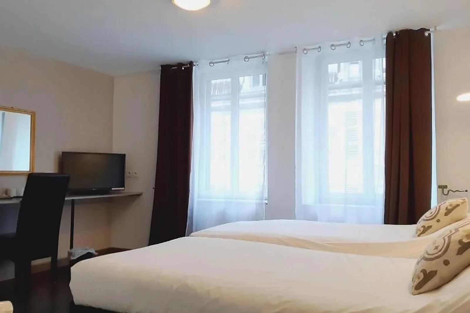 Lieux événementiels, HÔTEL RESTAURANT HERARD