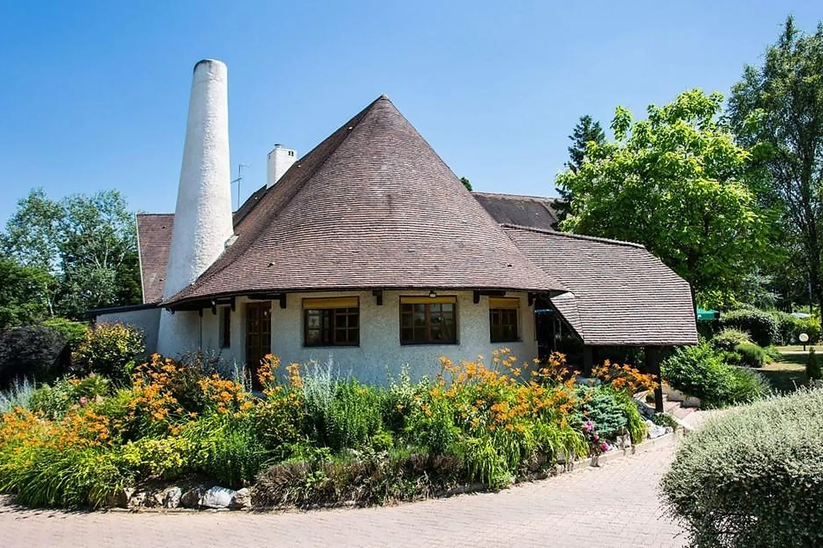 Lieux événementiels, HÔTEL RESTAURANT LA FLAMBEE