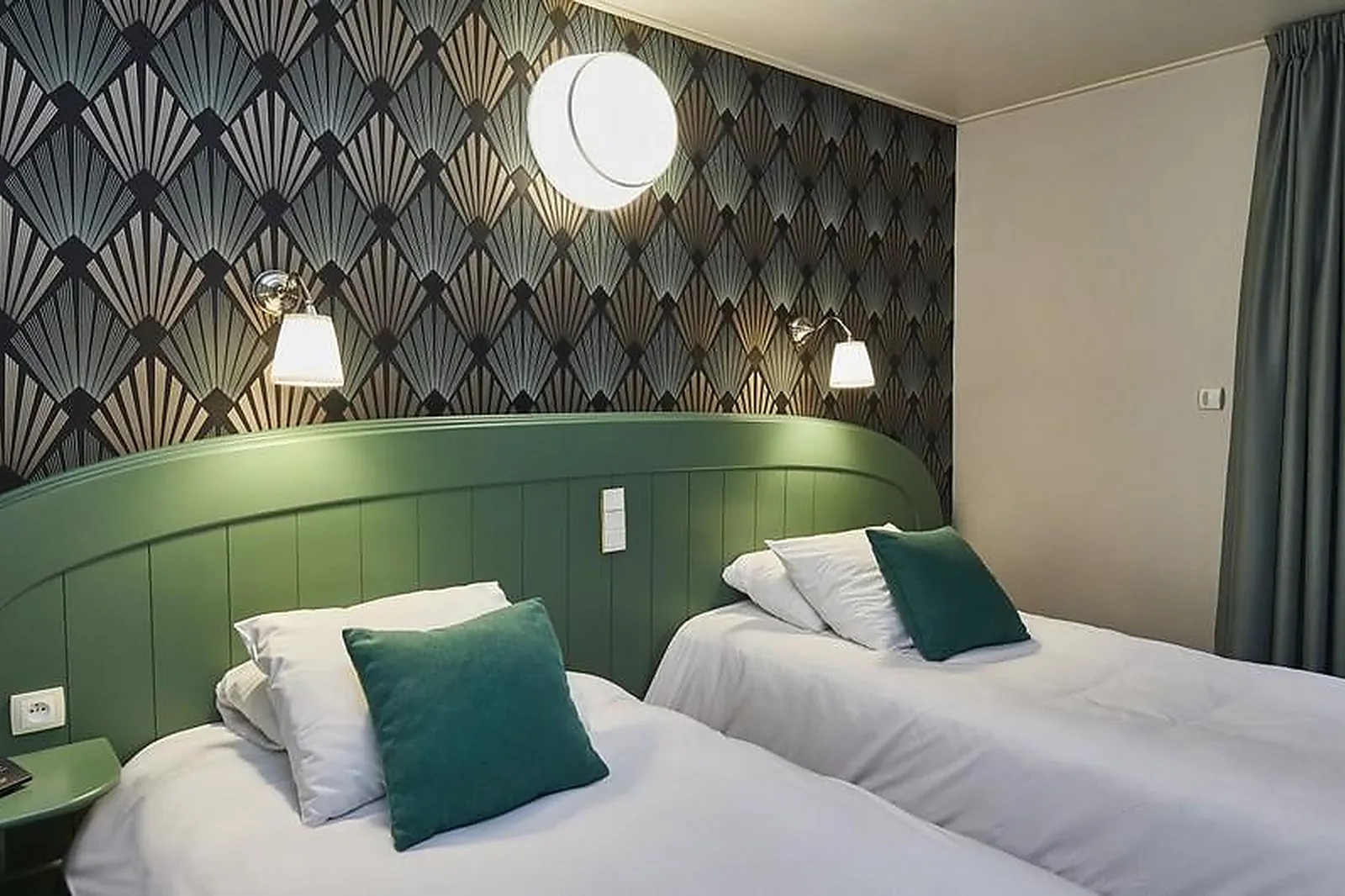 Lieux événementiels, HÔTEL RESTAURANT LA FLAMBEE